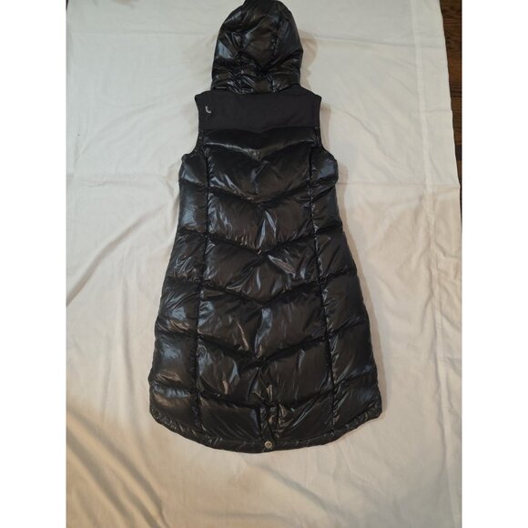 LOLE Hooded Vest Atelier Insulation Puffer Jacket NWT No Arms - Picture 11 of 16